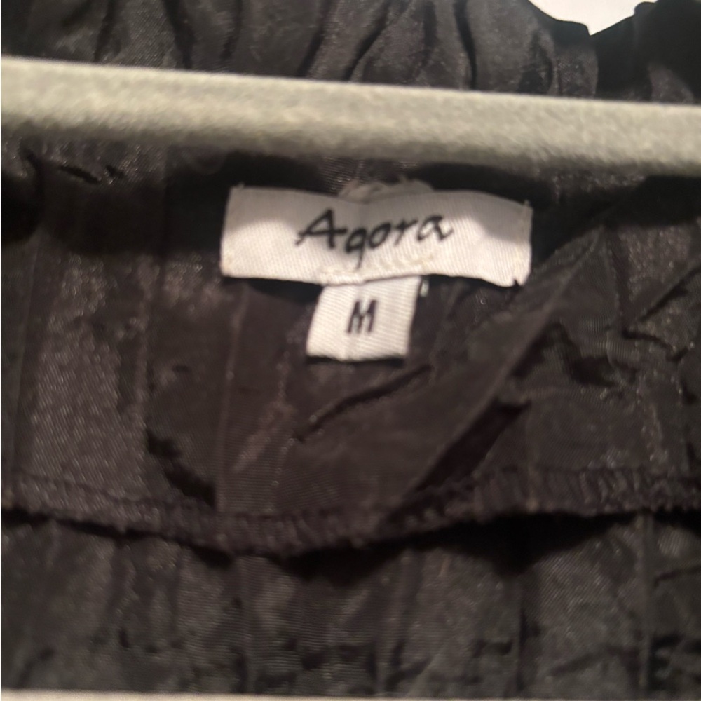 Vintage Agora Ruffled Button-Front Top - Picture 4 of 10